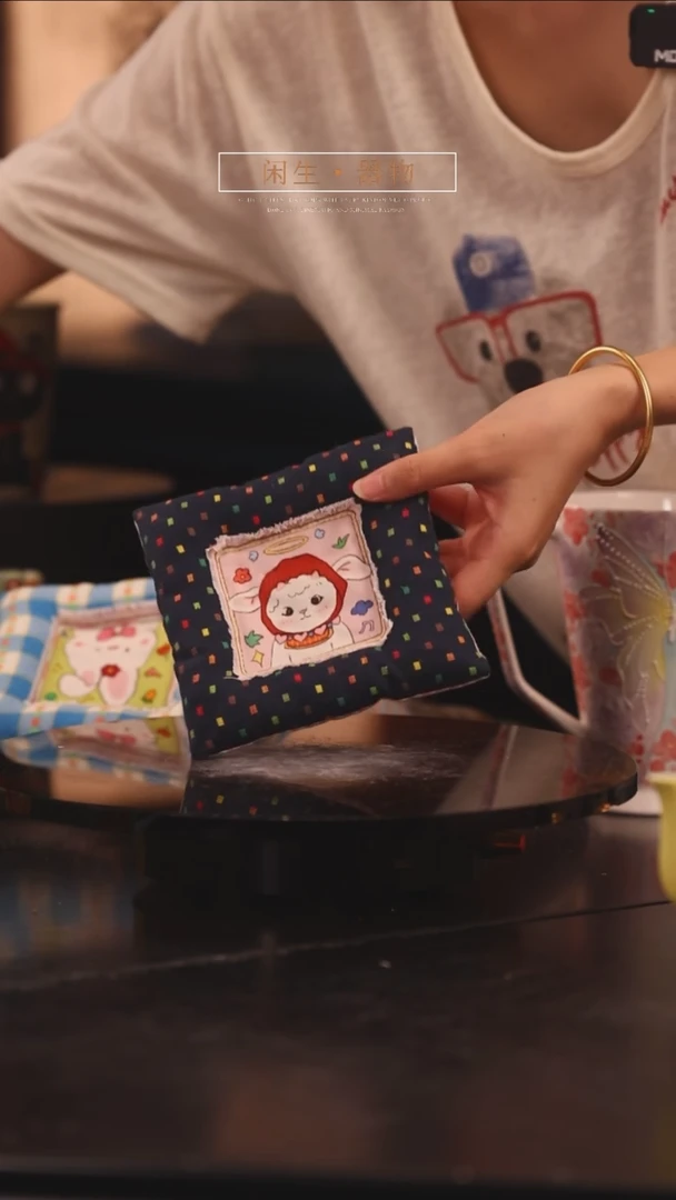 随机画面景德镇可爱设计师款陶瓷