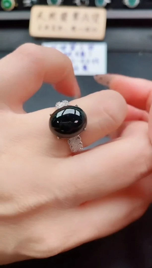 银S925镶嵌戒指翡翠1