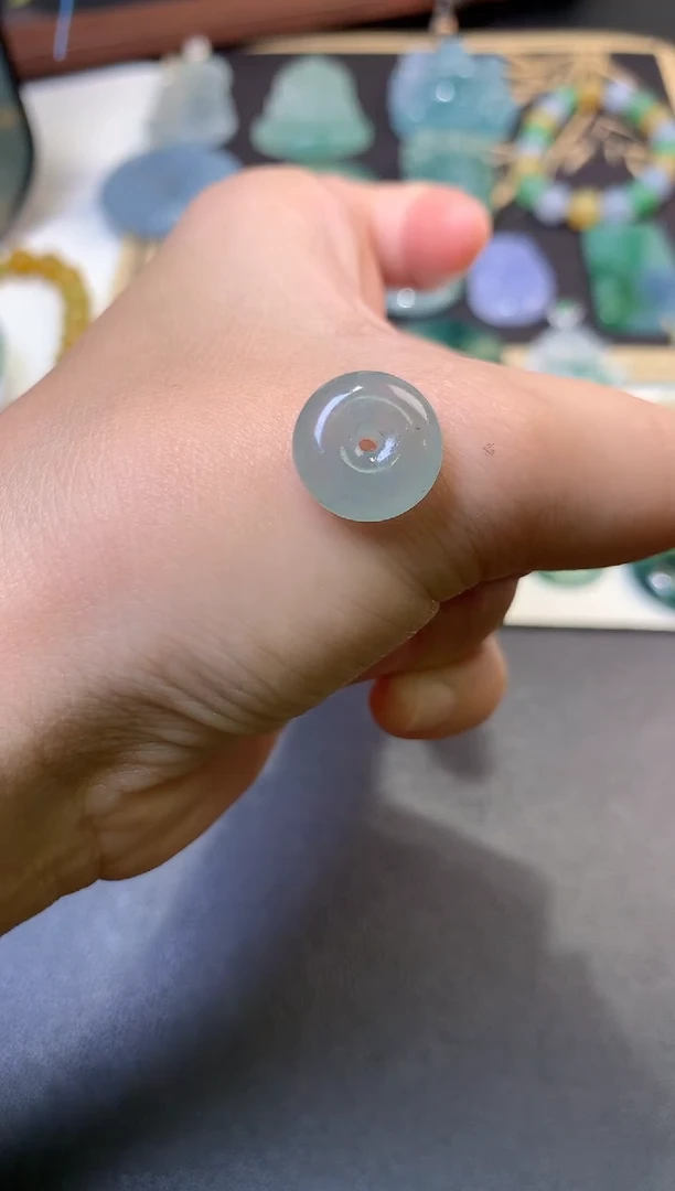 未镶嵌定制翡翠毛货