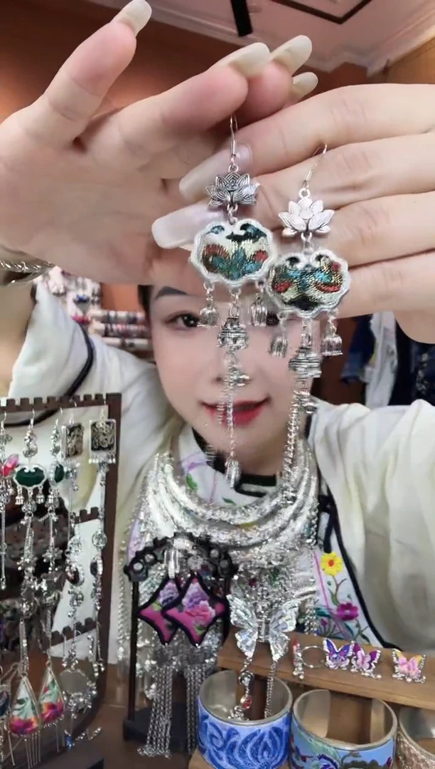 刺绣纯手工民族风耳环