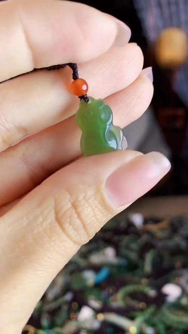 未镶嵌和田玉挂件多样性发货拍一发一