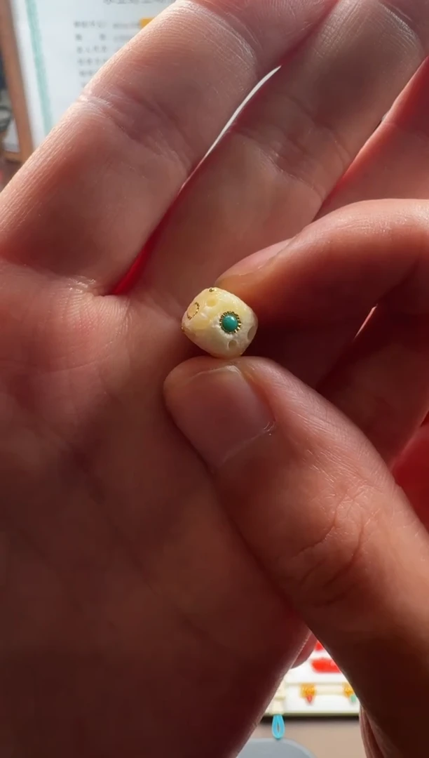 蜜蜡颈饰未镶嵌蜜蜡星球珠10mm