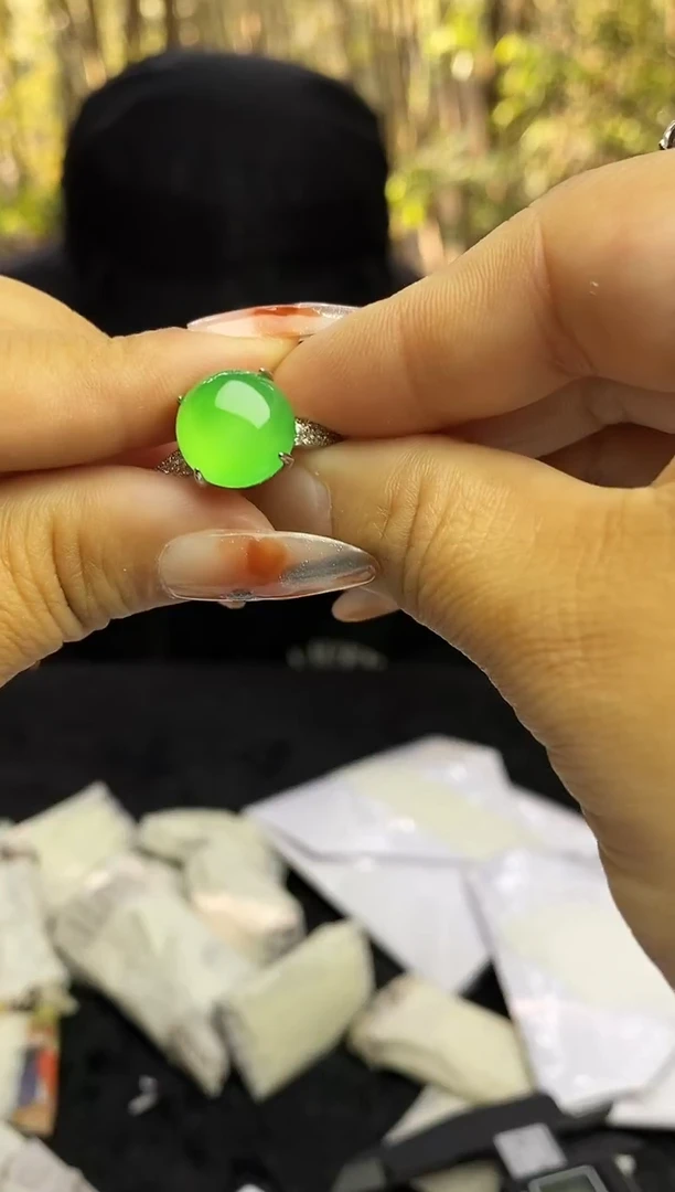 满色吊坠 所见即所得！！