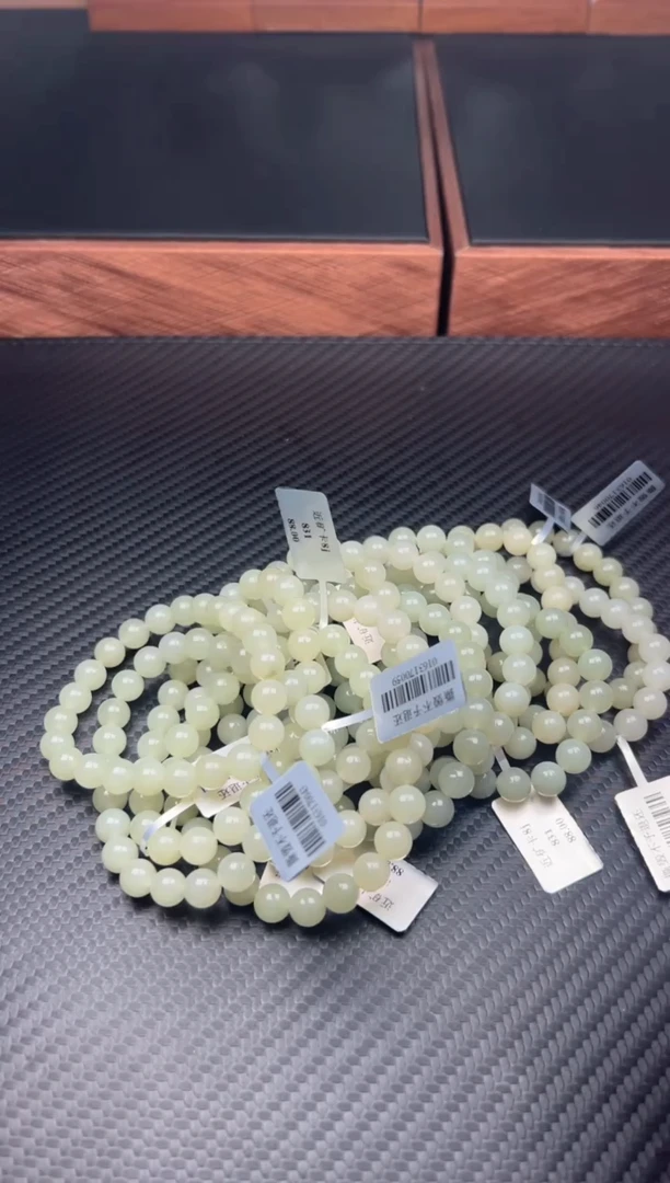 手串未镶嵌和田玉且末微色差近矿卡8J多样性发货拍一发一