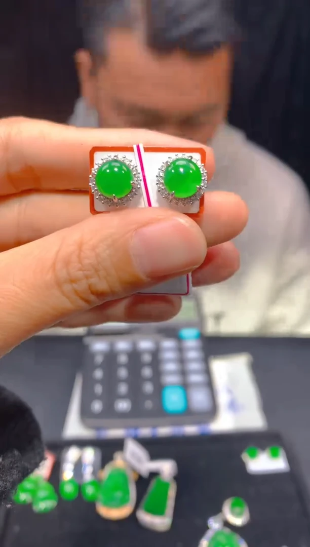 【闪购商品】定制翡翠未镶嵌81多样性发货（发其一）