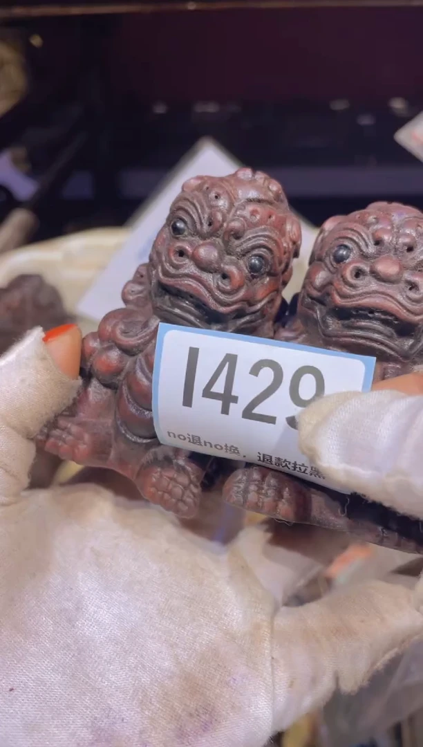 瓷片小*表姐直播链接热卖