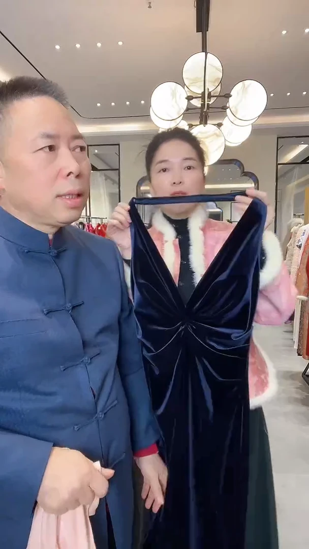 丝绒挂脖时尚礼服裙 999 l码