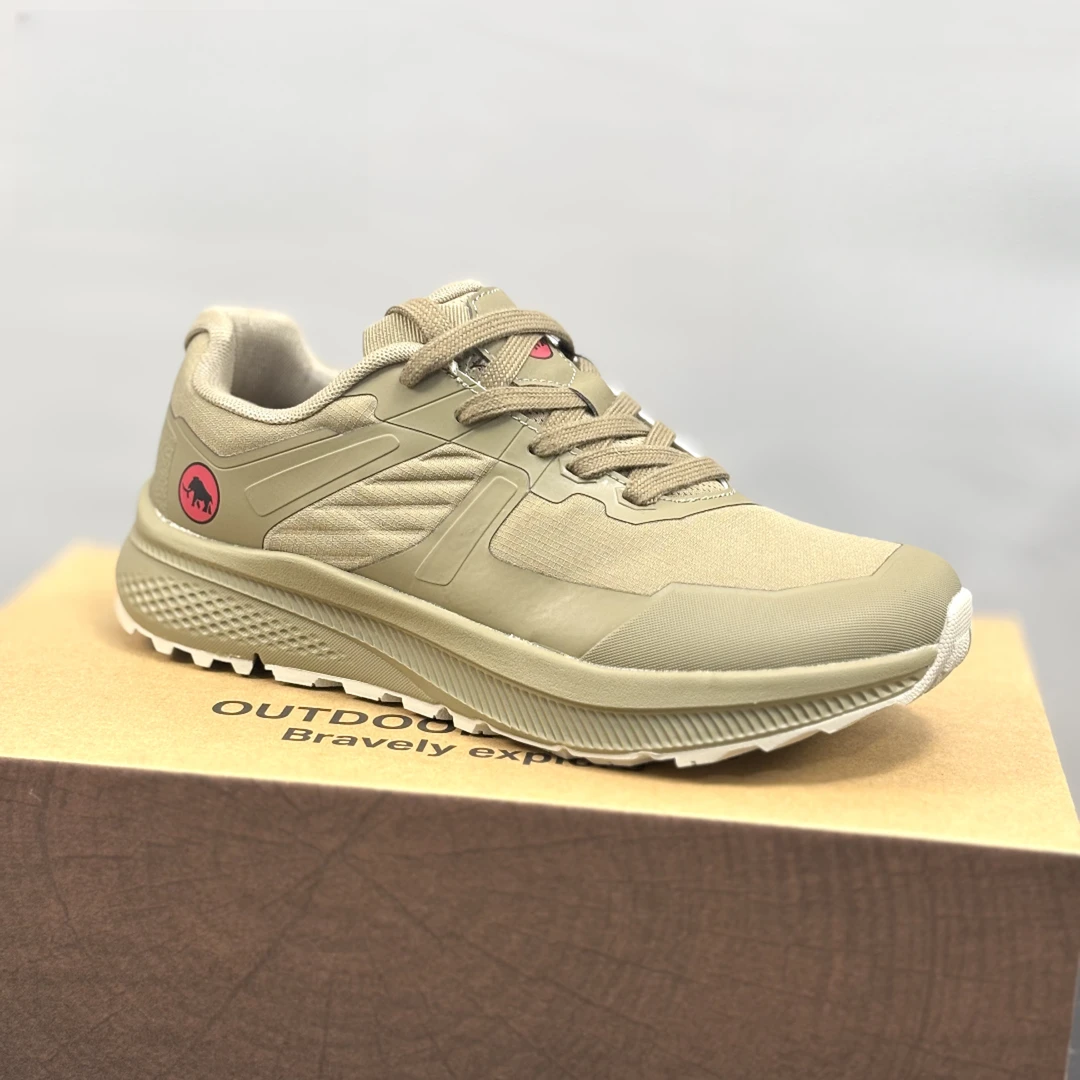 OUTDOOR法国象休闲登山徒步耐磨男士防泼水户外轻便运动跑鞋6678