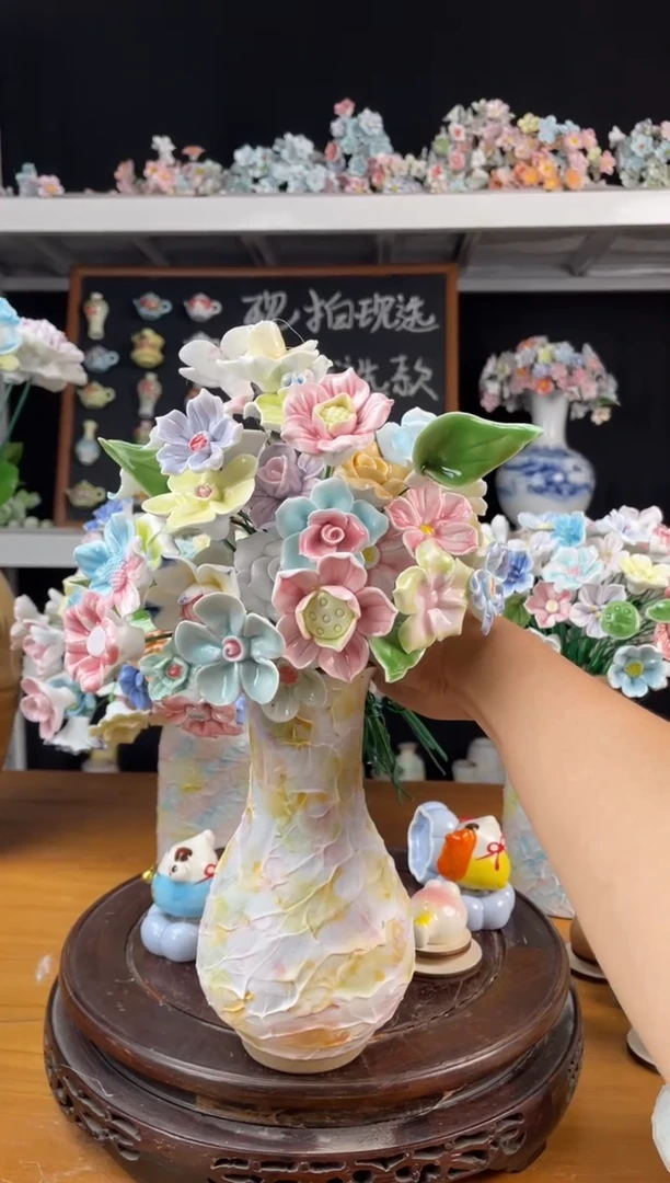 陶瓷30朵单层陶瓷花花+10朵双层陶瓷花花+1个大号冰激凌花瓶