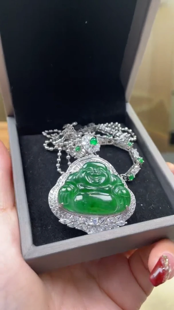 【闪购商品】翡翠颈饰未镶嵌      *227