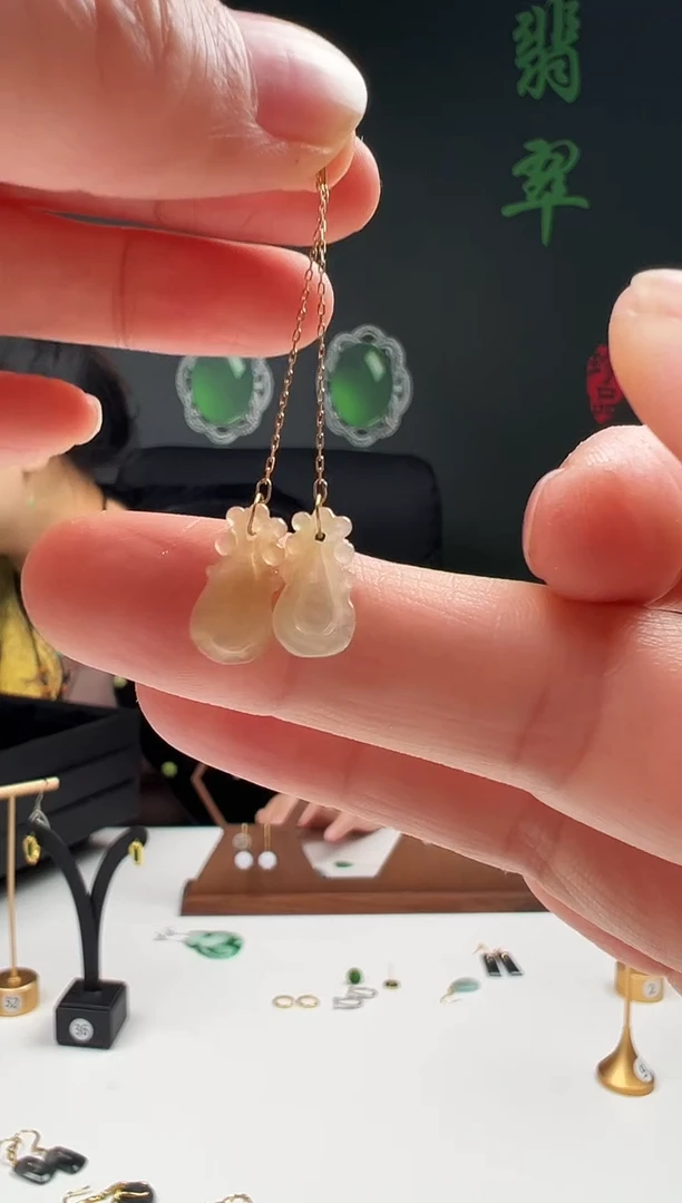 18K金镶嵌翡翠耳饰ʚ****ɞ009