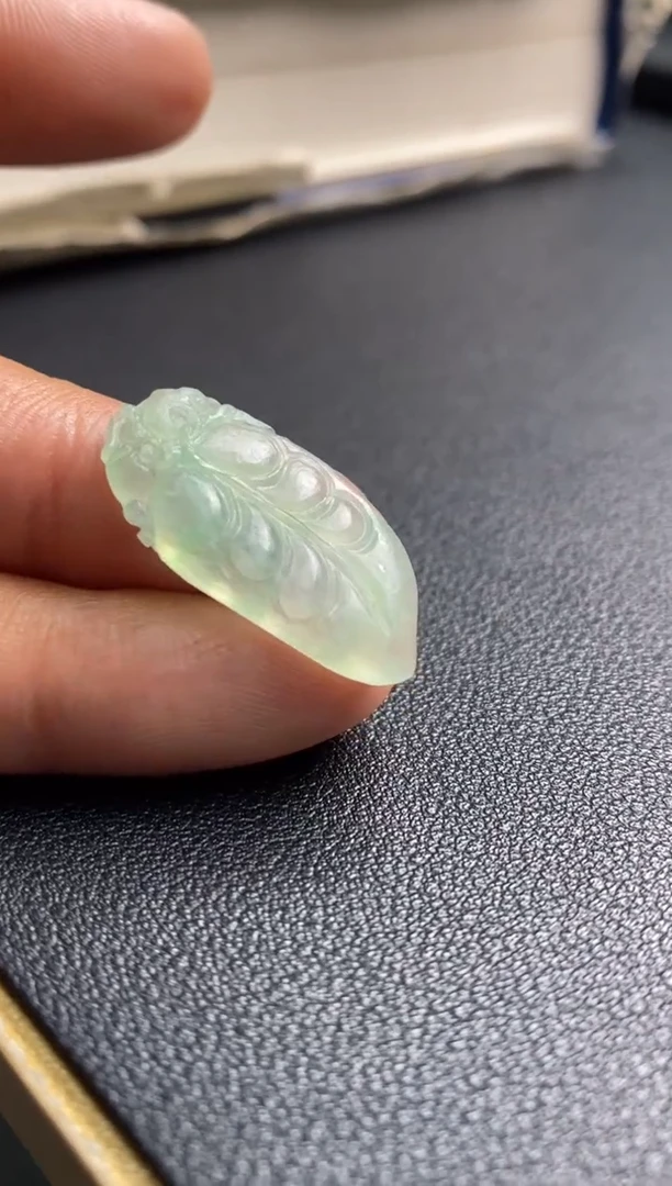 定制翡翠未镶嵌毛货翡翠~
