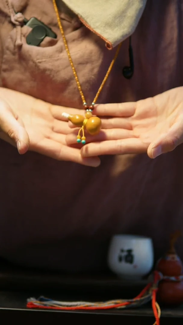 【路师傅原创手作天然葫芦】（编号51