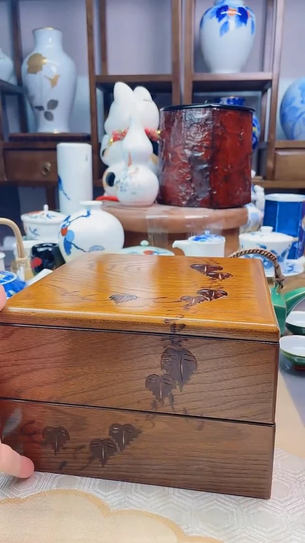 【闪购商品】盘日产实木樱皮收纳盒