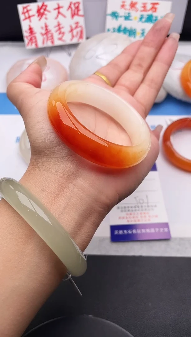 未镶嵌手镯石英质玉j44-HHB50+