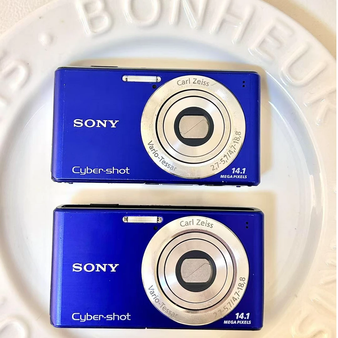 9新 Sony/索尼 w530 热门蓝色 1410w像素4倍变焦 冷白皮清晰ccd