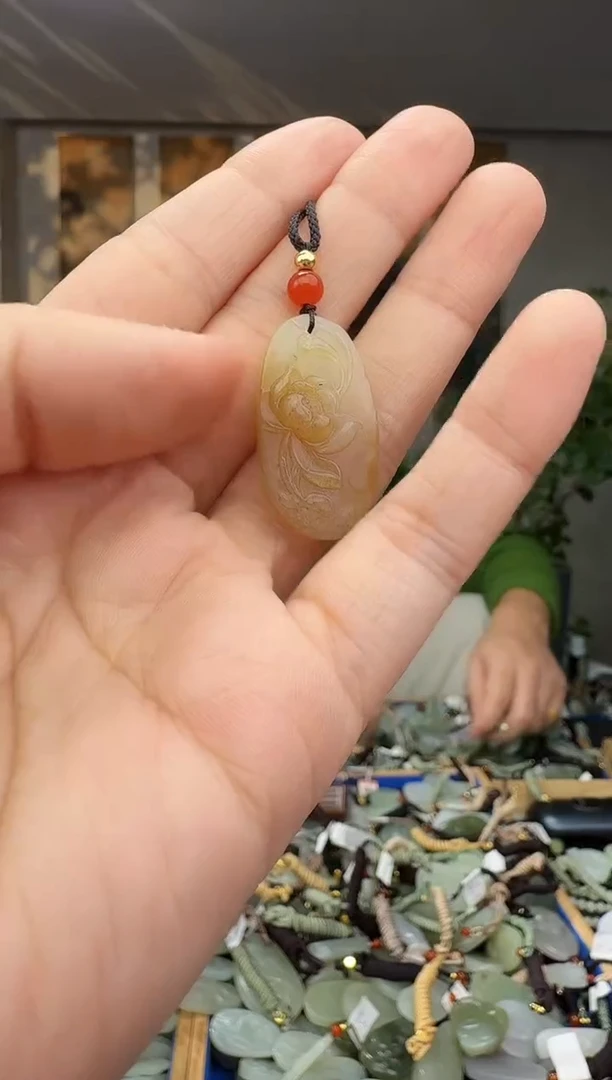 未镶嵌和田玉挂件拍一发一