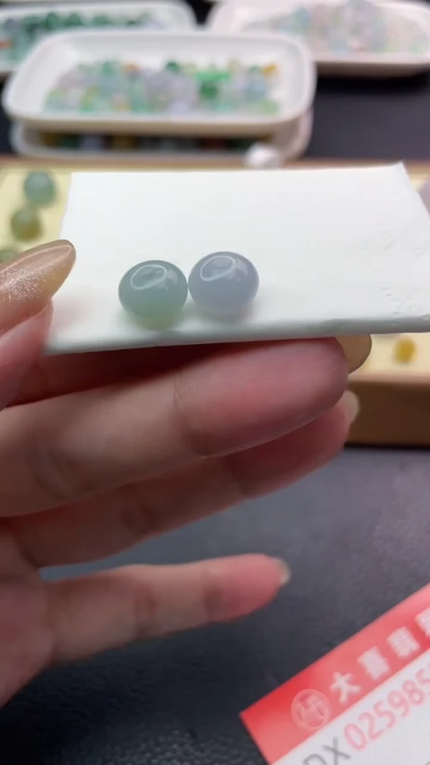 定制翡翠未镶嵌珠子