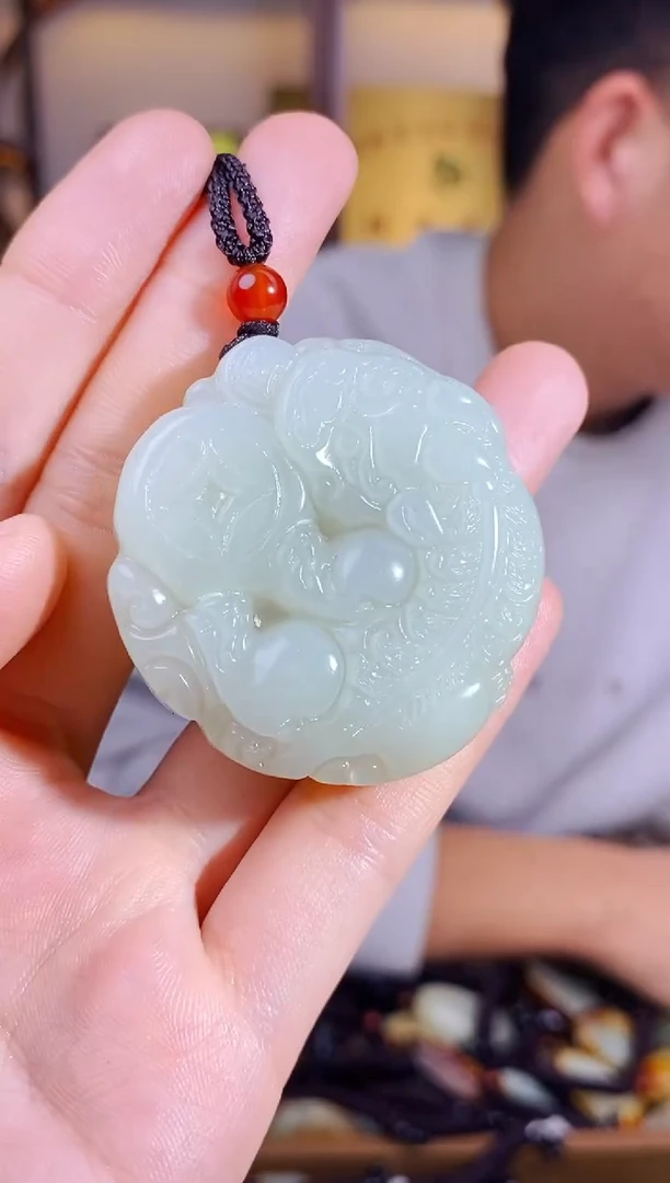 【闪购商品】和田玉颈饰未镶嵌1多样性发货拍一单发一个