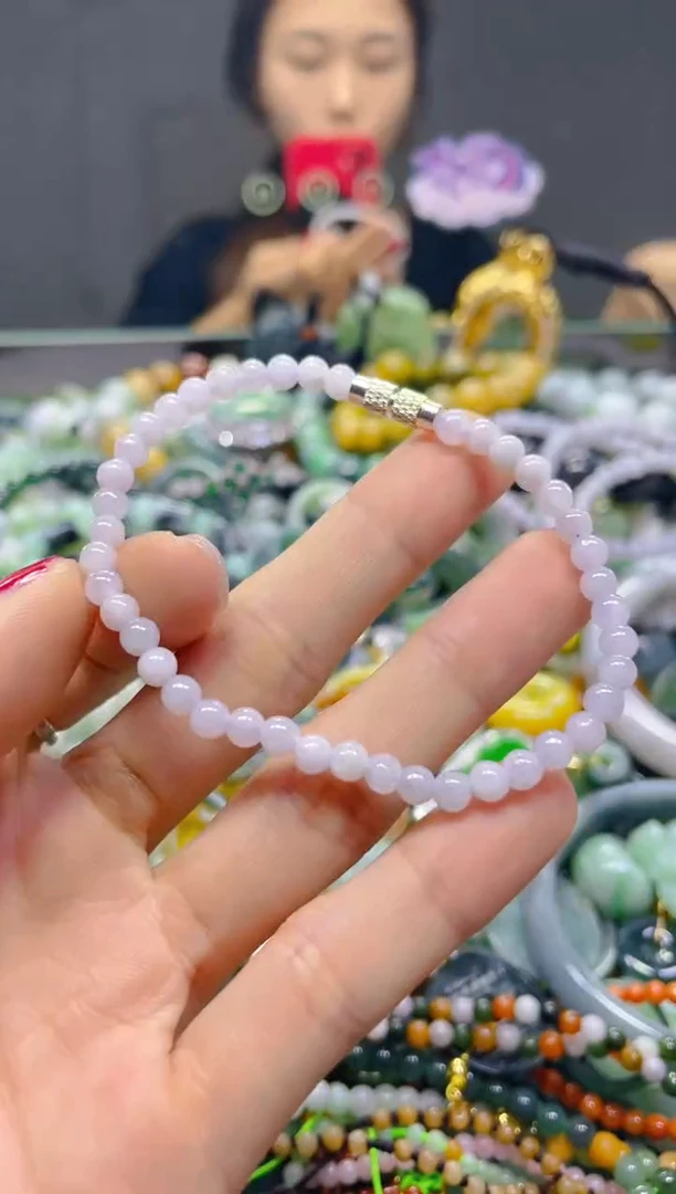 颈饰未镶嵌翡翠4MM/Q/翡翠A货，一件也是批发价
