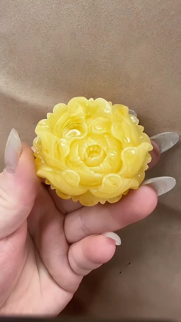 琥珀颈饰未镶嵌吊坠