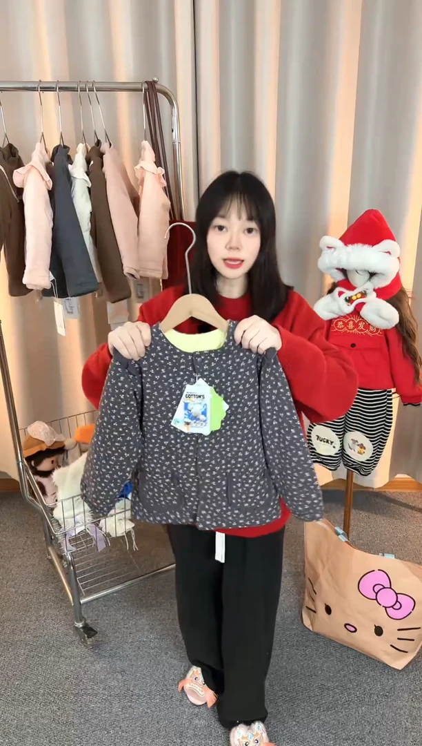 加棉上衣中童110码偏大DW053