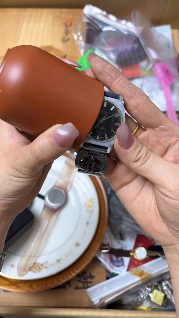 中古瓷器开片全部?**客中古瓷器开片