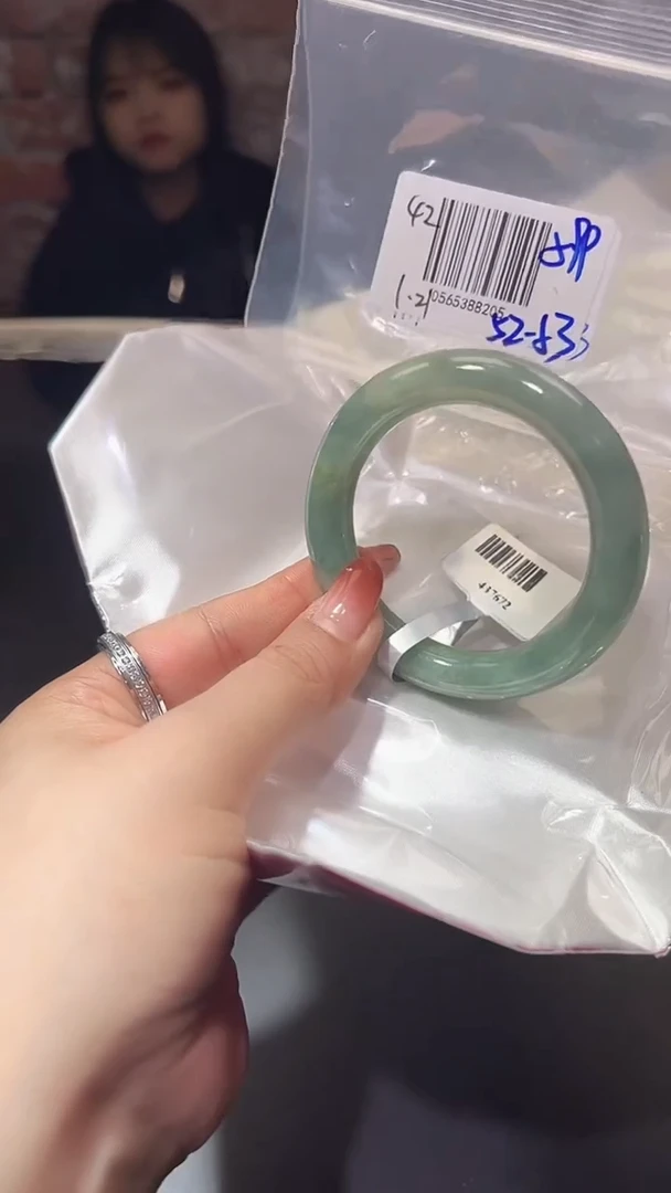 【闪购商品】翡翠手镯未镶嵌翡翠手镯