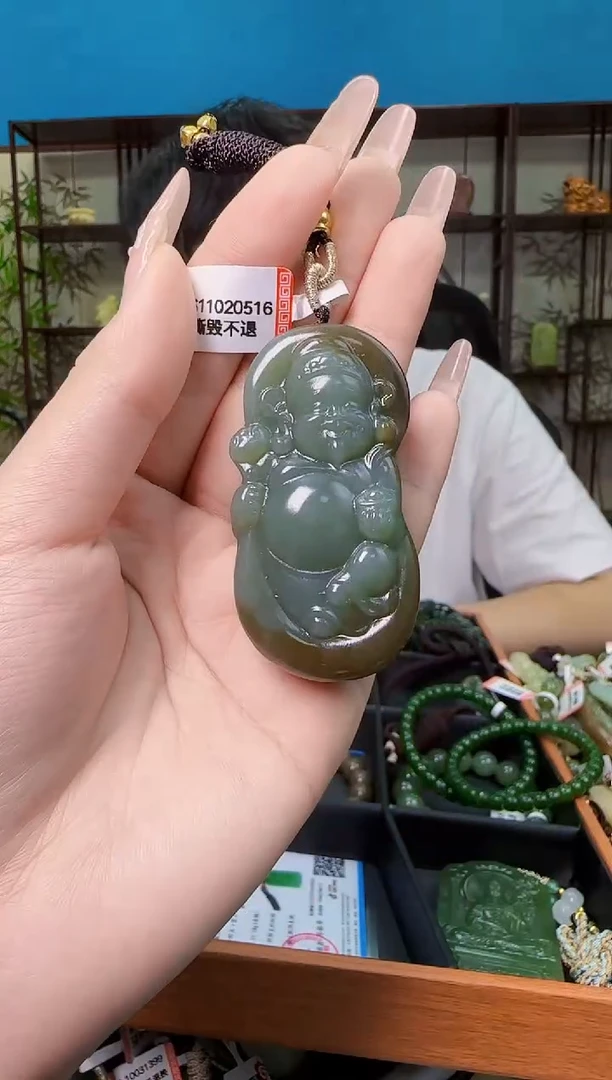 颈饰未镶嵌和田玉多样性发一