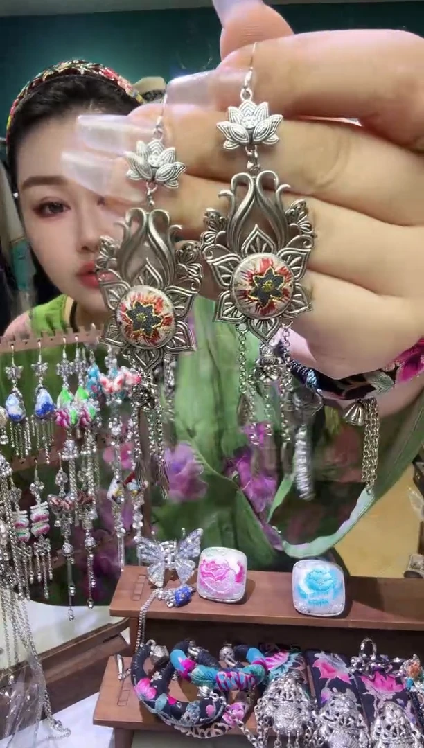 刺绣纯手工民族风刺绣耳环