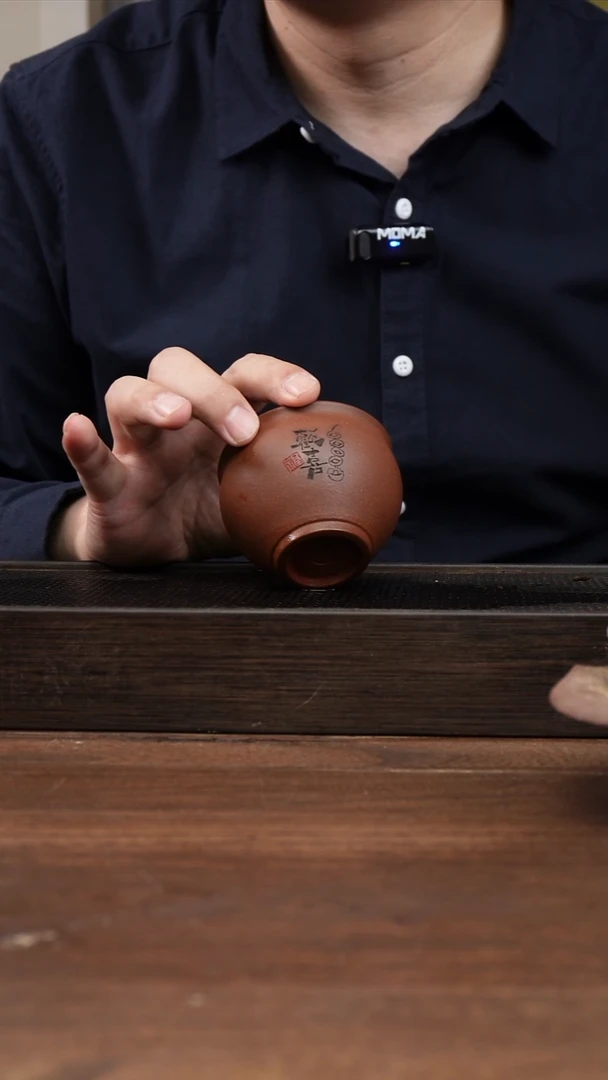 茶杯紫砂紫泥欢喜刻绘主人杯  ！