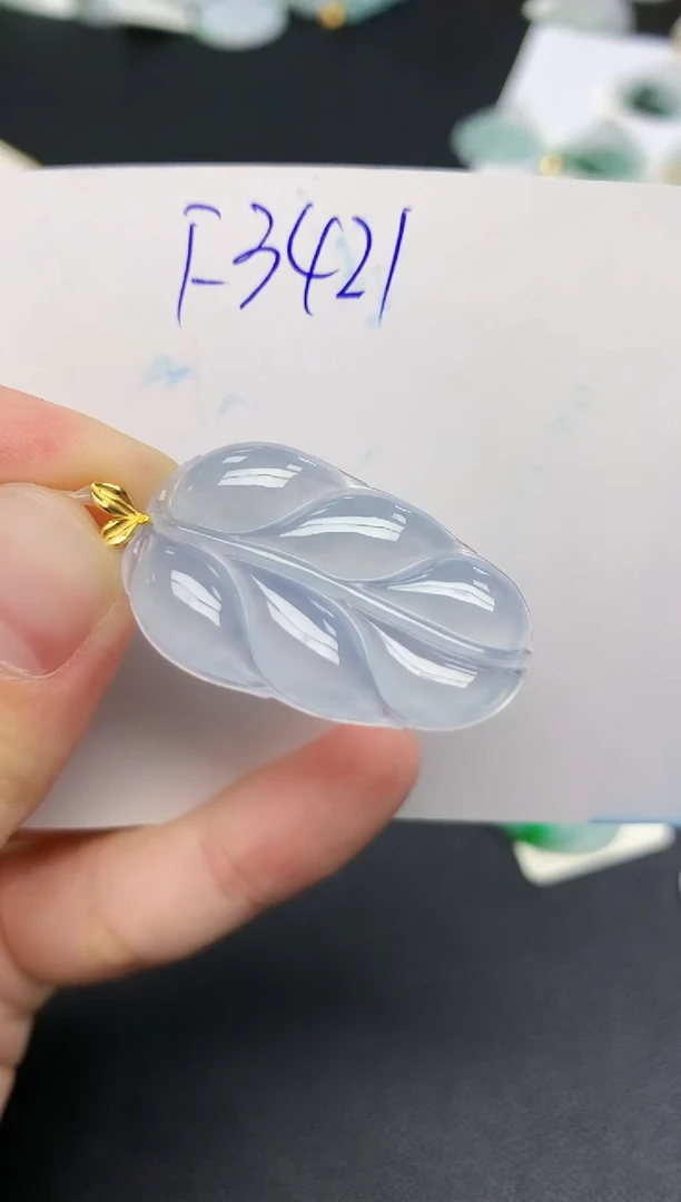 颈饰18K金镶嵌翡翠天然缅甸A货翡翠百元以上9元证书费自理