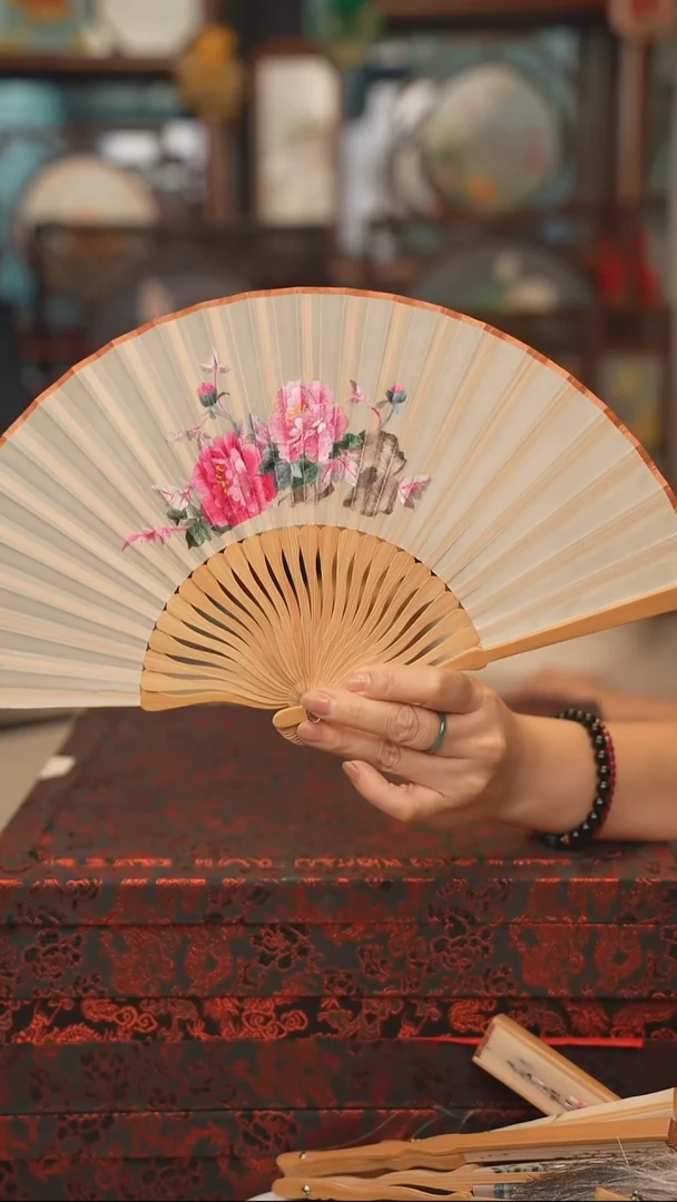扇子折扇 苏绣绣花吊坠非遗
