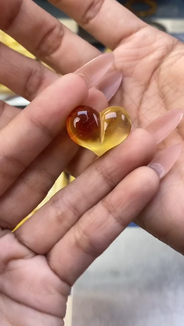 未镶嵌琥珀裸石天然琥珀蜜蜡