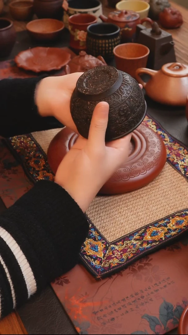 茶杯紫砂见素造器百福石黄缸杯