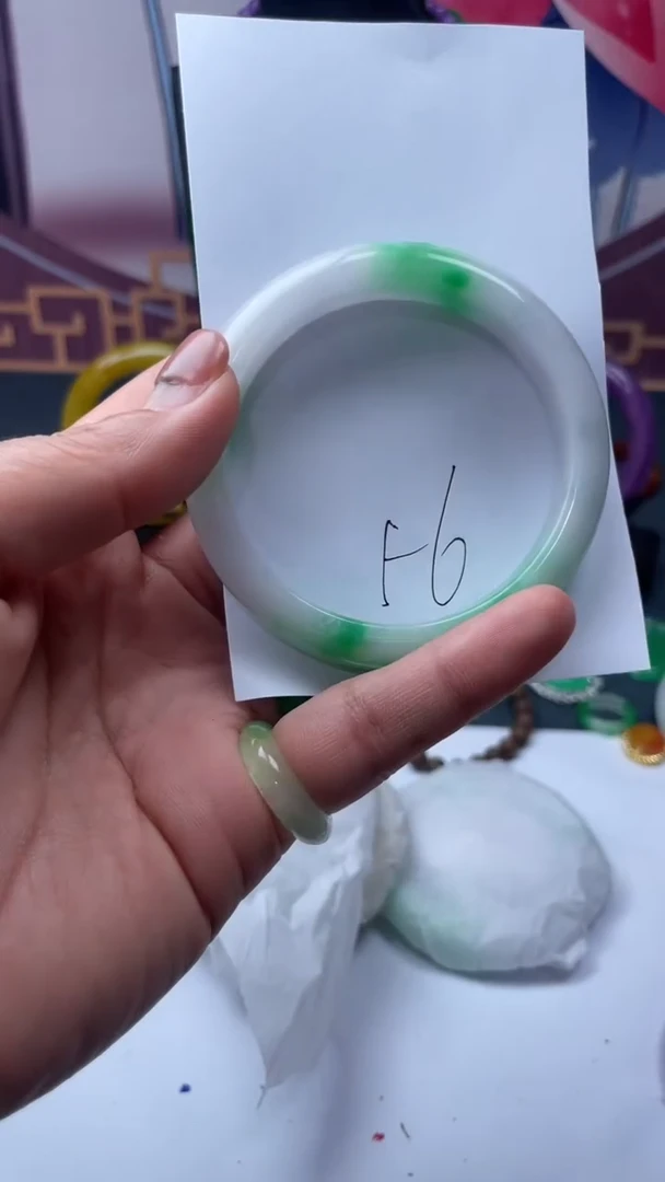 非金属仿水晶手镯