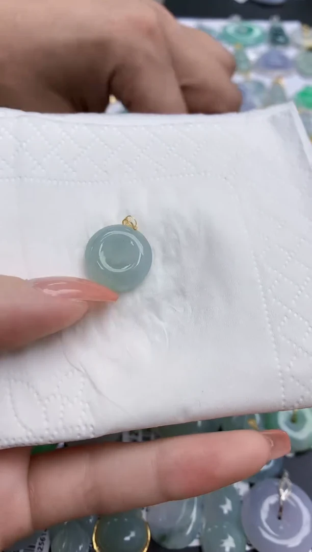 【闪购商品】翡翠颈饰未镶嵌天然缅甸翡翠A货