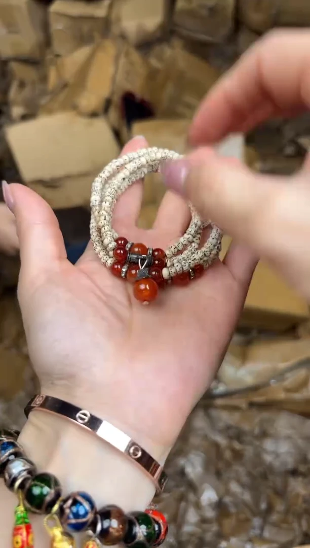 大檀精品手串《无礼盒》