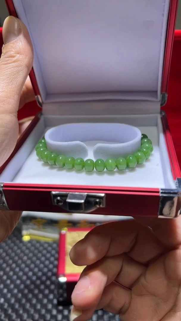 未镶嵌手串和田玉难**涂手串