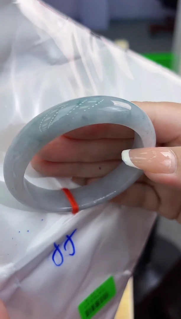 【闪购商品】翡翠手镯未镶嵌翡翠手镯