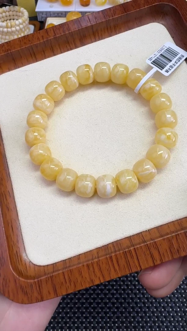 裸石琥珀未镶嵌宝衡 钟爱奶浓白花Mage大毕业 挑虎皮10.5mm