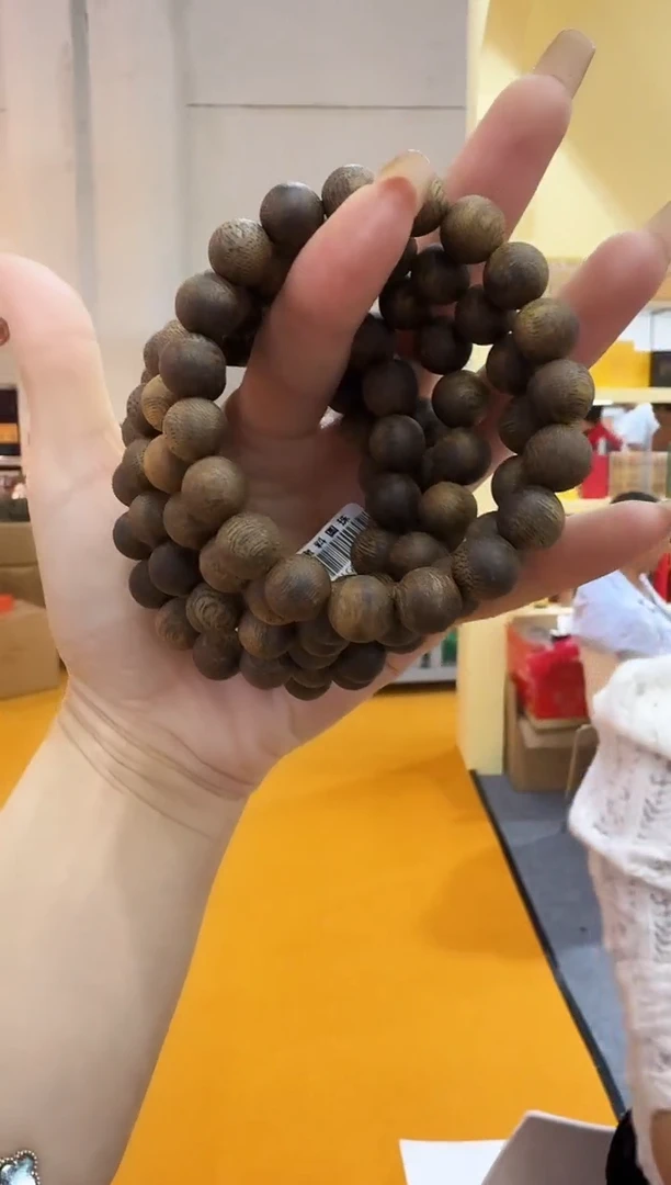 沉香手串1111白棋圆珠单圈多样性发一
