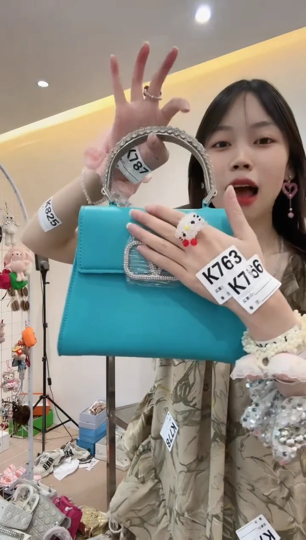 PVC格格家定制女包43163