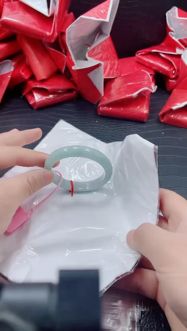 非金属无小哥235号手镯55.7圈口