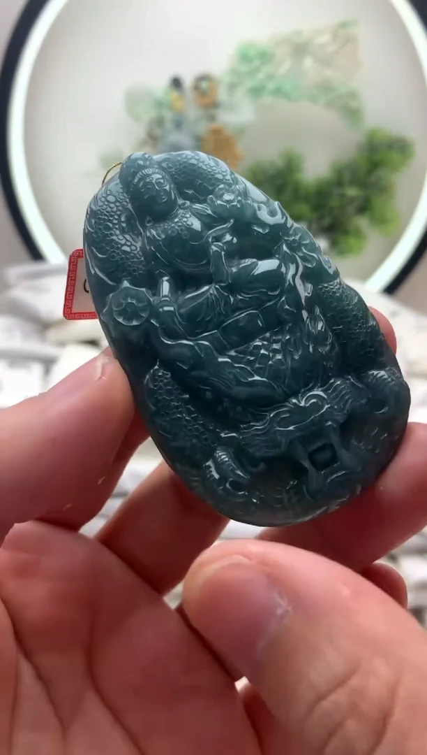 颈饰未镶嵌翡翠大势至