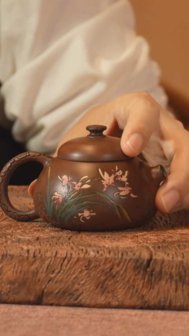 阴刻阳填壶阴刻阳填壶