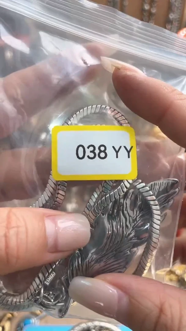 瓷片新永华世家210小姨子