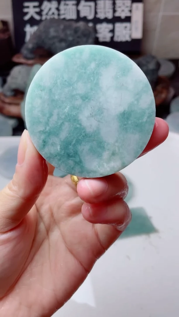 翡翠未镶嵌颈饰4406....