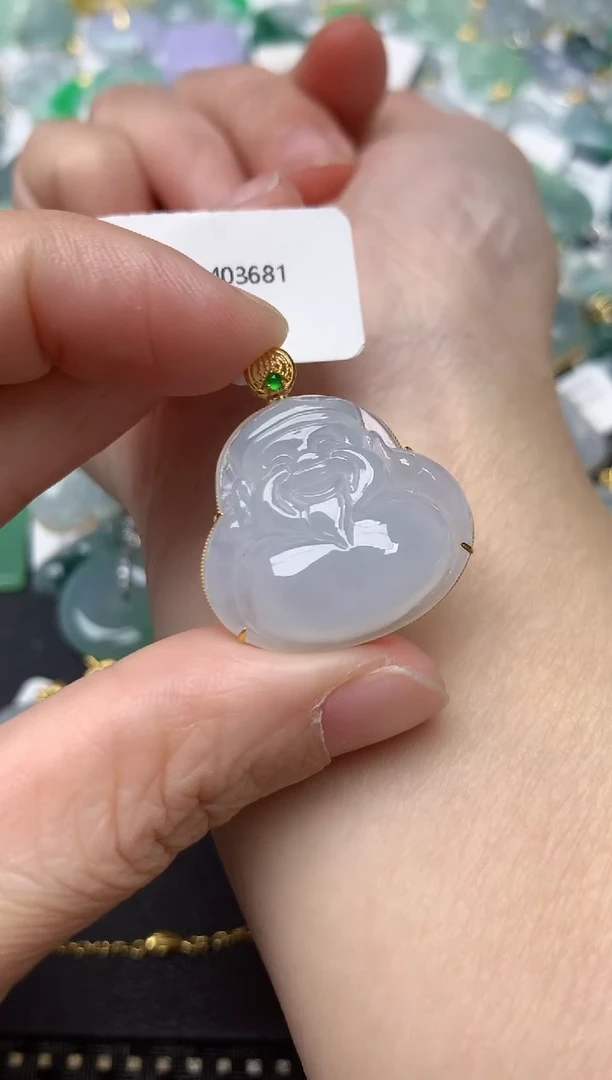 颈饰18K金镶嵌翡翠天然缅甸A货翡翠