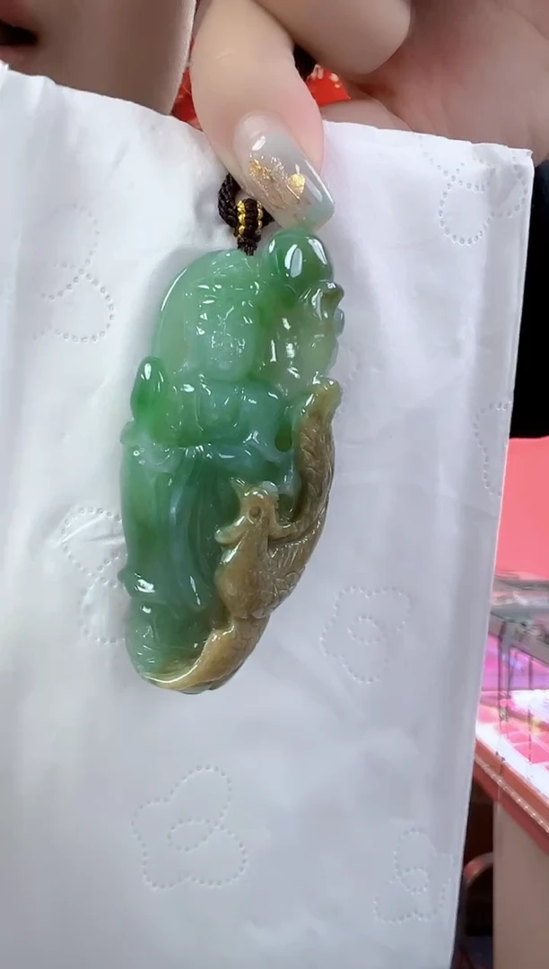颈饰未镶嵌翡翠孤品凤凰
